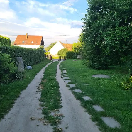 Ponce Zsámbék